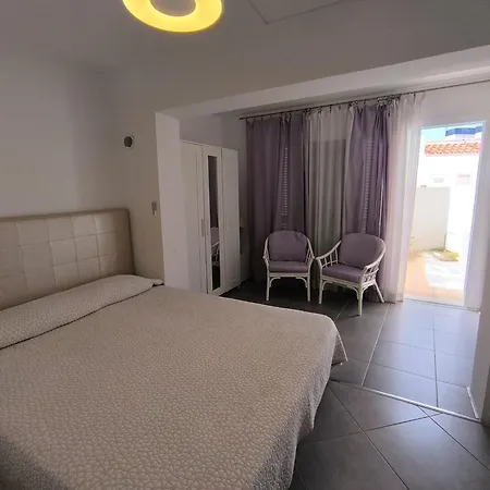 Bungalow Club Atlantis * Costa Adeje (Tenerife)