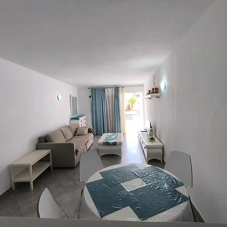 Bungalow Club Atlantis Apartment *