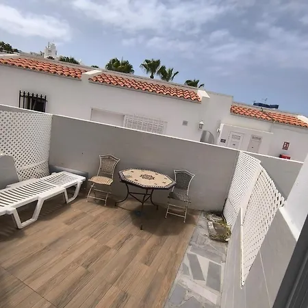 Bungalow Club Atlantis *